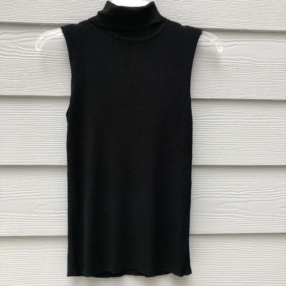 Sag Harbor Petite Medium Sleeveless Turtleneck